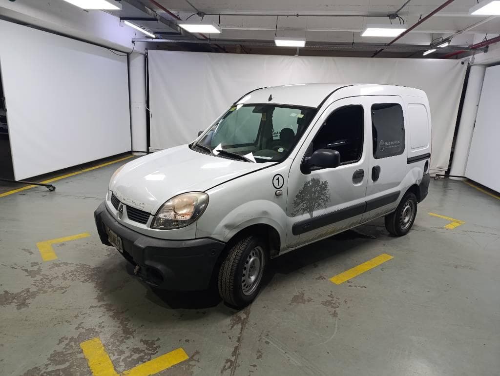 RENAULT FURGON KANGOO PH3 CONFORT 1.6 5A CD DA CA SVT, Año 2012. DOM: LIF464. Ubicación: Ciudad Autónoma de Buenos Aires