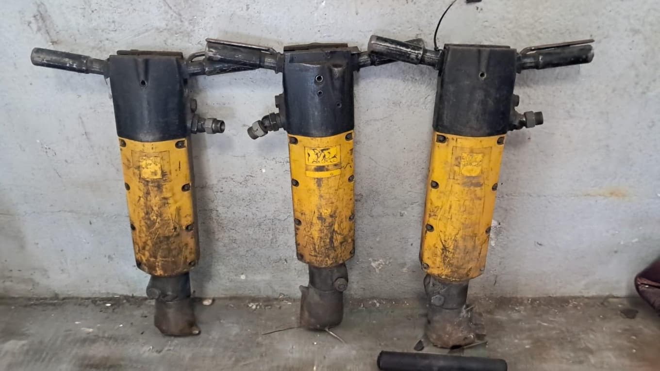 Martillos neumáticos Stanley, Cantidad: 3 unidades, Condición: usado, con posibles faltantes. LOC: Ciudad Autónoma de Buenos Aires