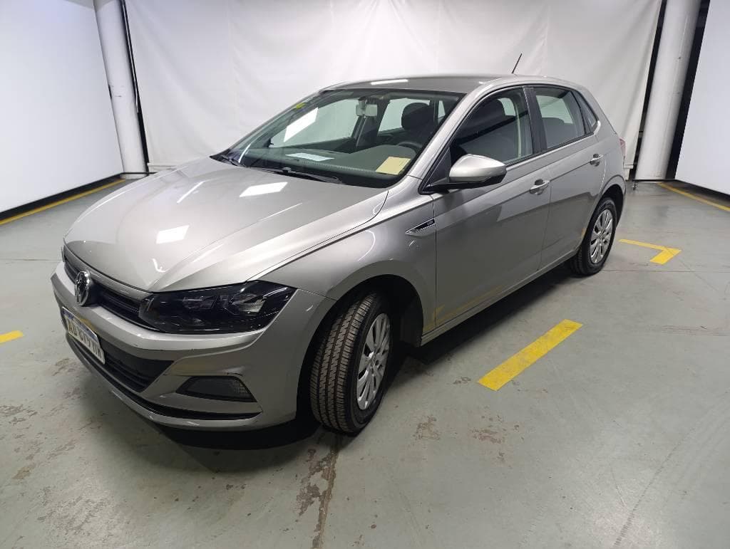 VOLKSWAGEN SEDAN 5 PUERTAS POLO TRENDLINE 1.6 MSI 110CV, Año 2019. DOM: AD879MW. Ubicación: San Fernando, provincia de Buenos Aires