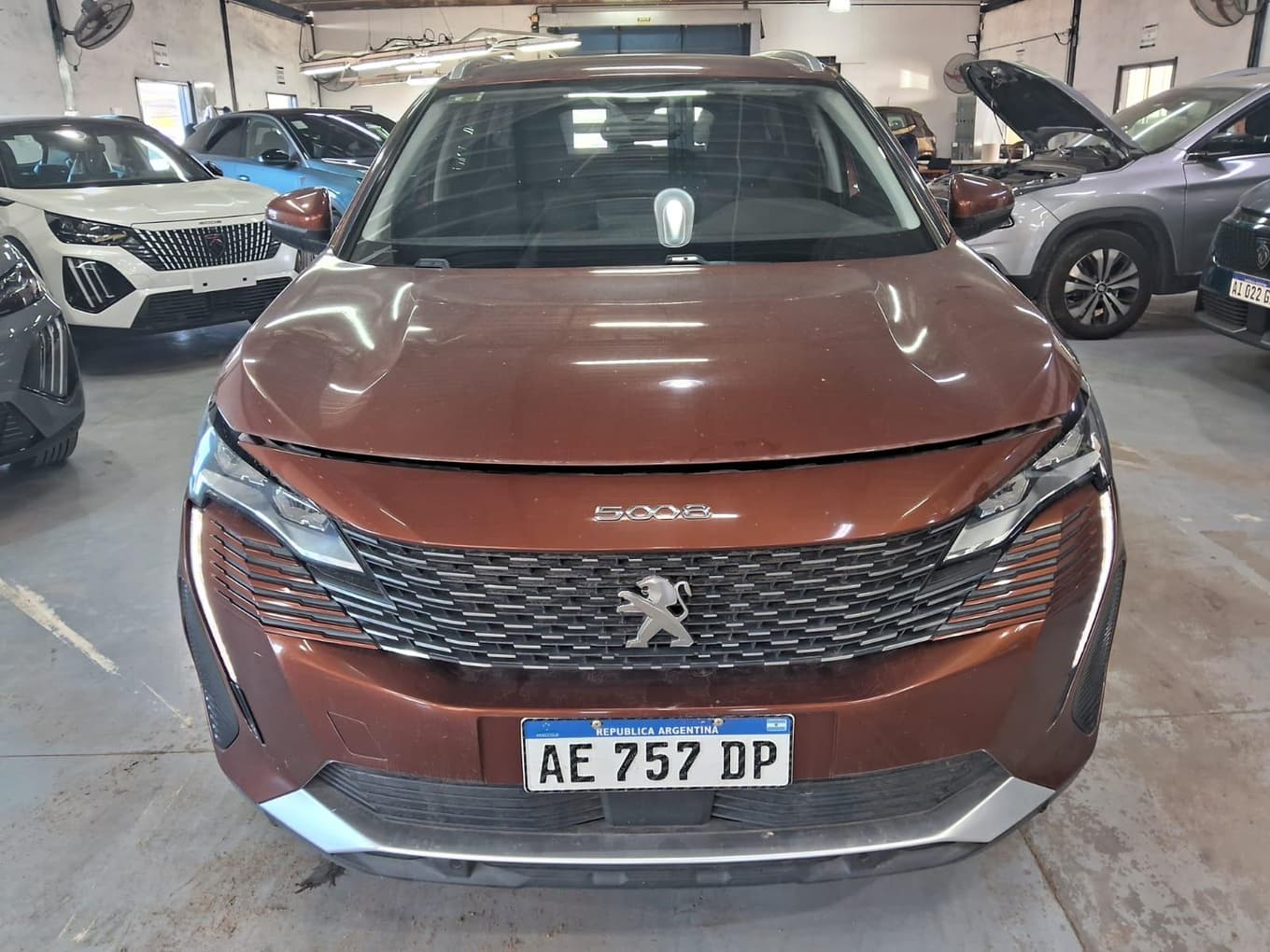 PEUGEOT RURAL 5 PUERTAS 5008 ALLURE PLUS HDI TIPTRONIC AM21 PR, Año 2021. DOM: AE757DP. Ubicación: El Palomar, provincia de Buenos Aires