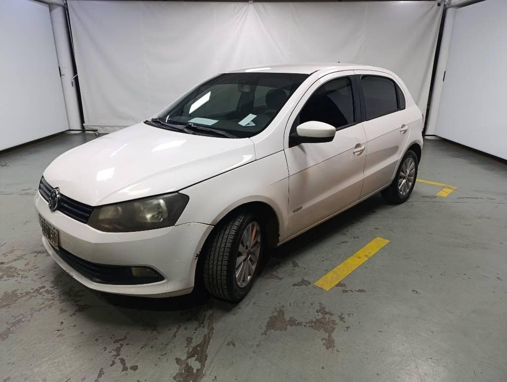 VOLKSWAGEN SEDAN 5 PUERTAS GOL TREND 1.6, Año 2014. DOM: OIC910. Ubicación: San Fernando, provincia de Buenos Aires