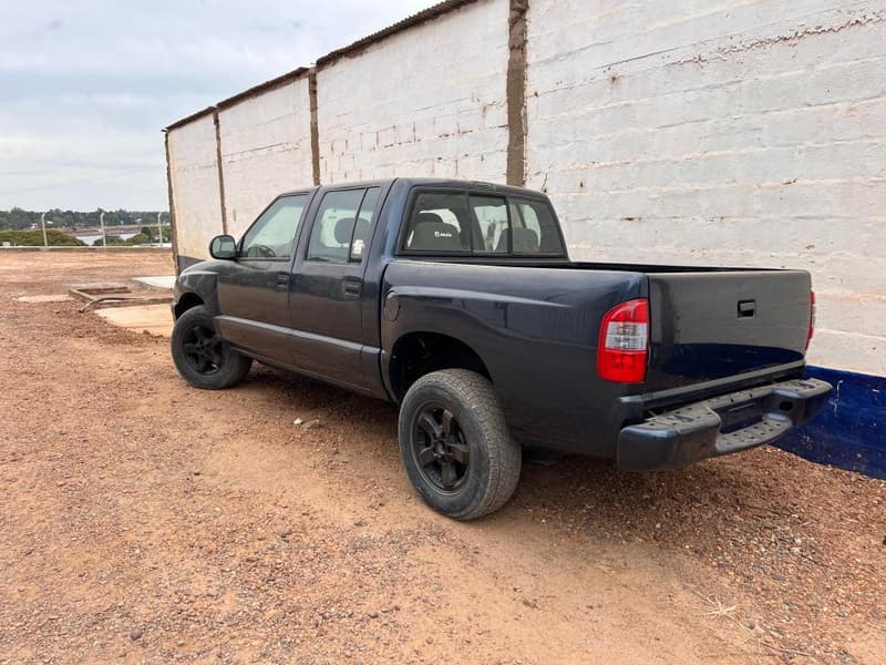 Camioneta Chevrolet S10 Diesel. Ubicación: Salto, Uruguay