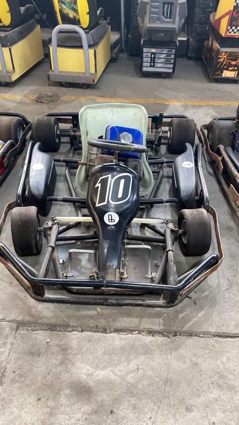 Auto Karting   y Motores karting , Cantidad: 26 unidades, Condición: usado. LOC: Ciudad Autónoma de Buenos Aires