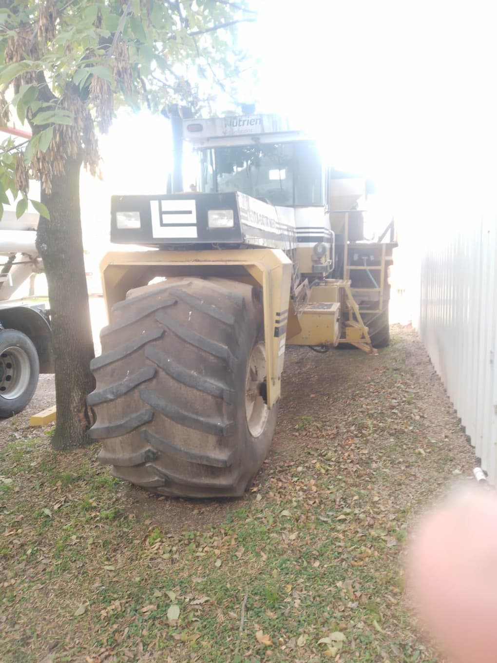 AG-CHEM  TERRAGATOR SOLIDO 1603 T, Año 1996. DOM: EQ233AC. Ubicación: ARECO, provincia de Buenos Aires