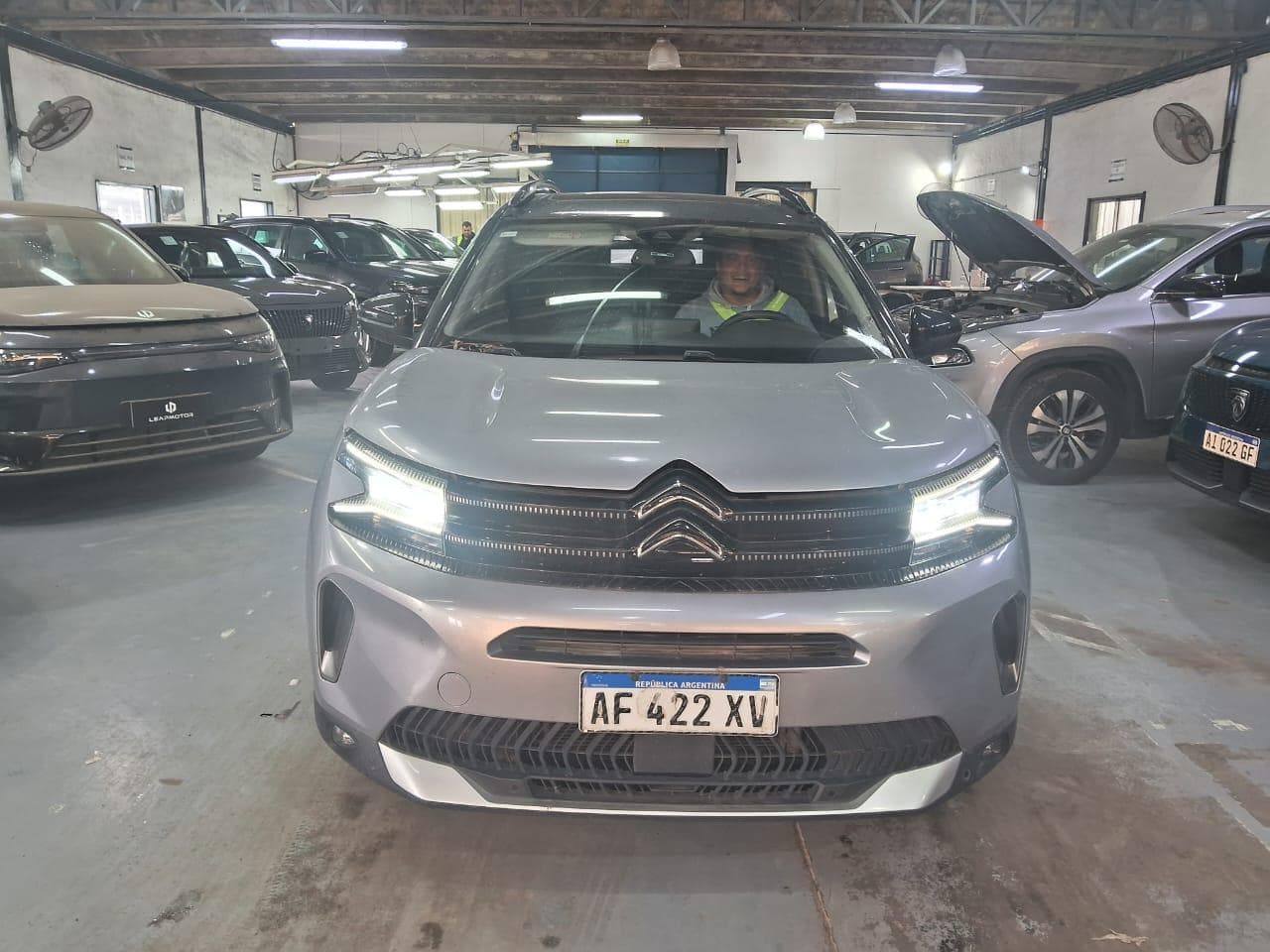 CITROEN RURAL 5 PUERTAS	 C5 AIRCROSS THP 165 EAT6 FEEL PACK AM22, Año 2022. DOM: AF422XV. Ubicación: El Palomar, provincia de Buenos Aires