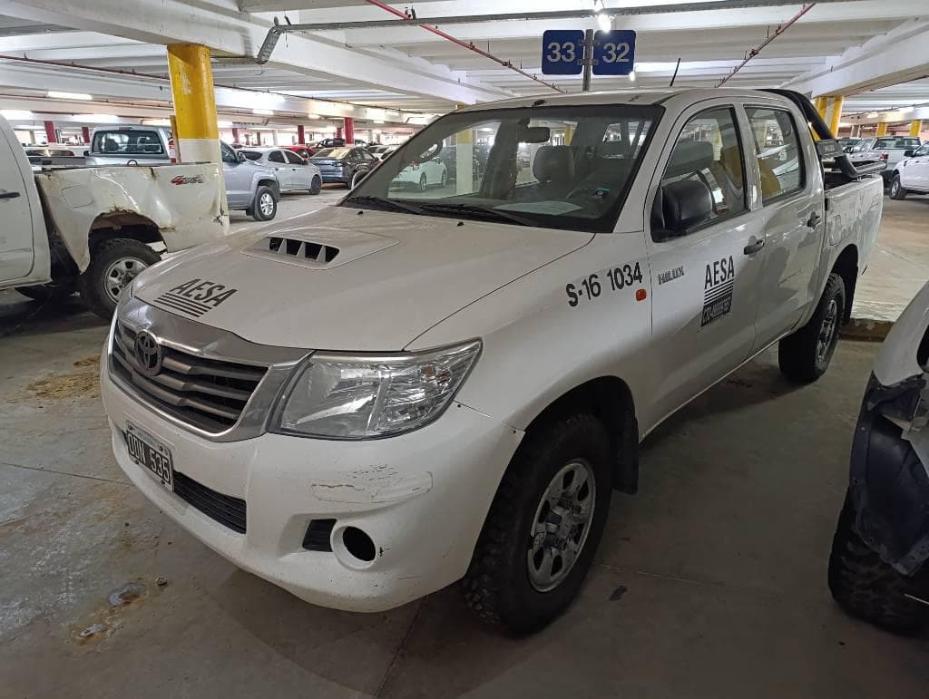 TOYOTA PICK-UP HILUX 4X4 C/D DX PACK ELÉCTRICO 2.5 TDI, Año 2014. DOM: ODN535. Ubicación: San Fernando, provincia de Buenos Aires