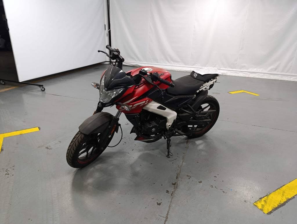 BAJAJ MOTOCICLETA ROUSER 200, Año 2024. DOM: A208MTY. Ubicación: San Fernando, provincia de Buenos Aires