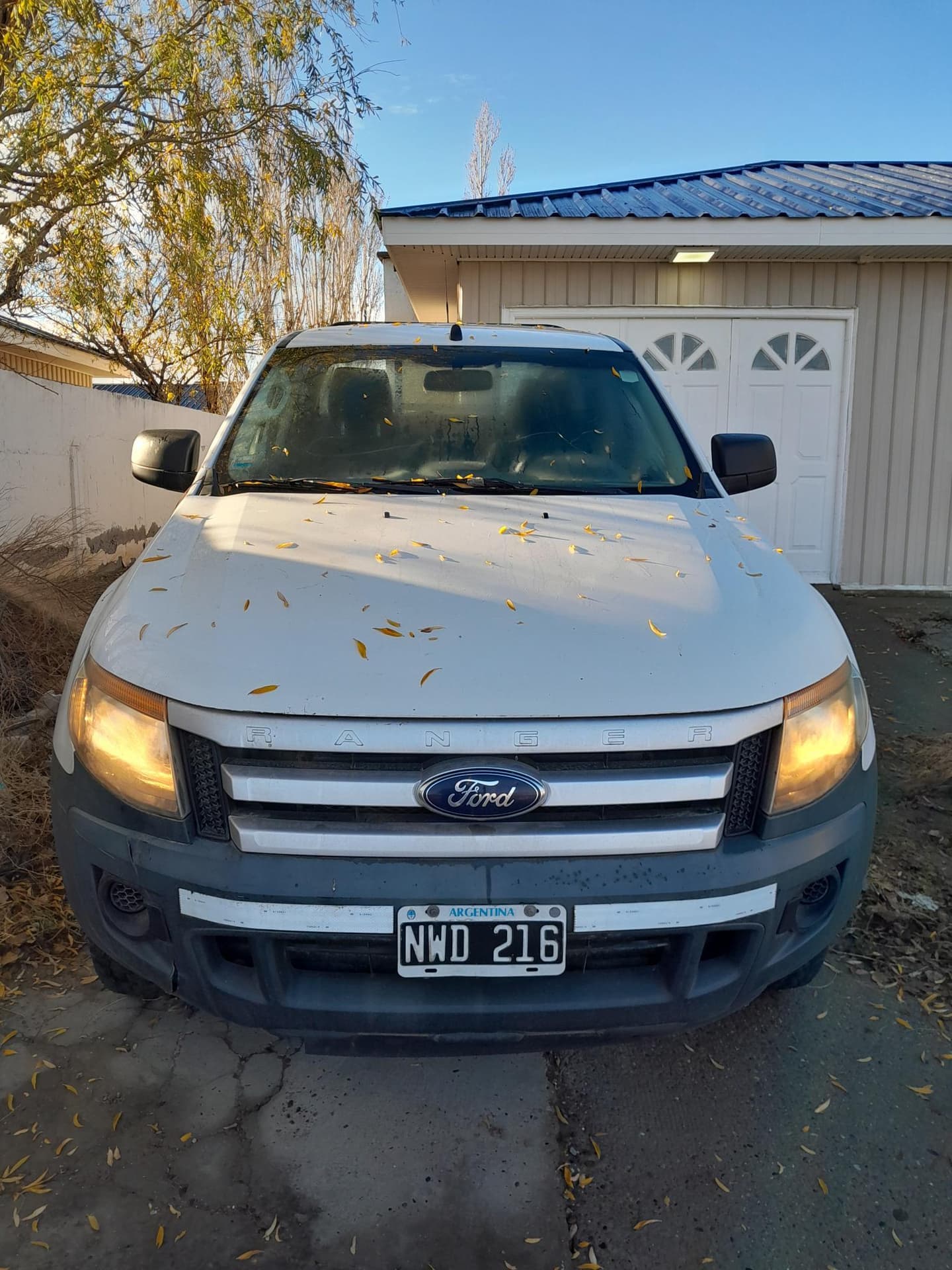 FORD PICK-UP RANGER2 DC 4X4 XL SAFETY 2.2L D, Año 2014. DOM: NWD216. Ubicación: Las Heras, provincia de Santa Cruz