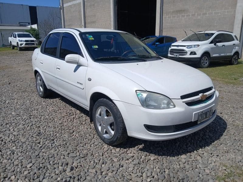 CHEVROLET SEDAN 4 PTAS CLASSIC 4 PTAS LT SPIRIT 1.4N, Año 2013. DOM: MAN404. Ubicación: San Miguel de Tucumán, provincia de Tucumán