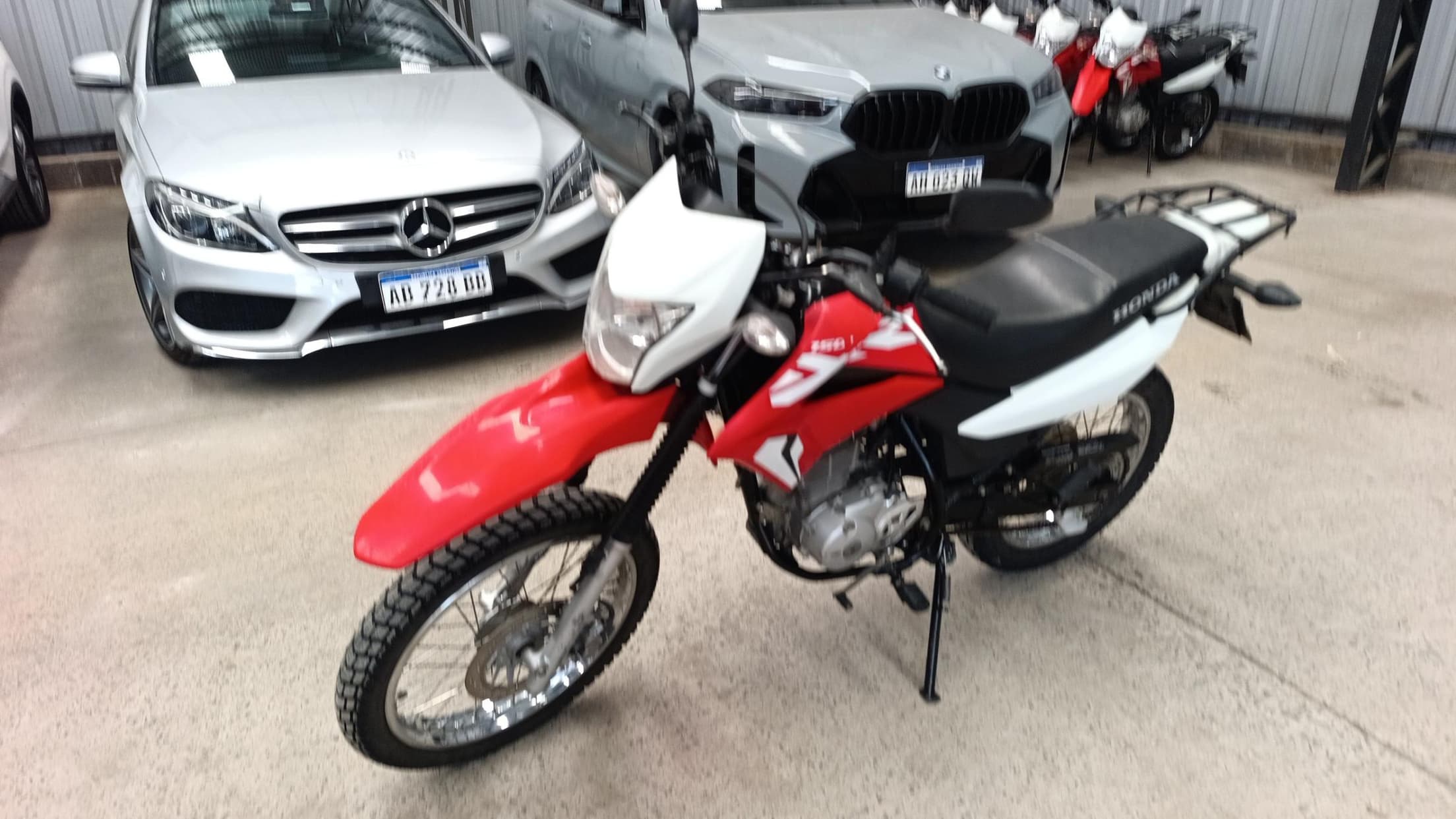 HONDA MOTOCICLETA XR 150 L, Año 2024. DOM: A219KIJ. Ubicación: VICTORIA, provincia de Buenos Aires