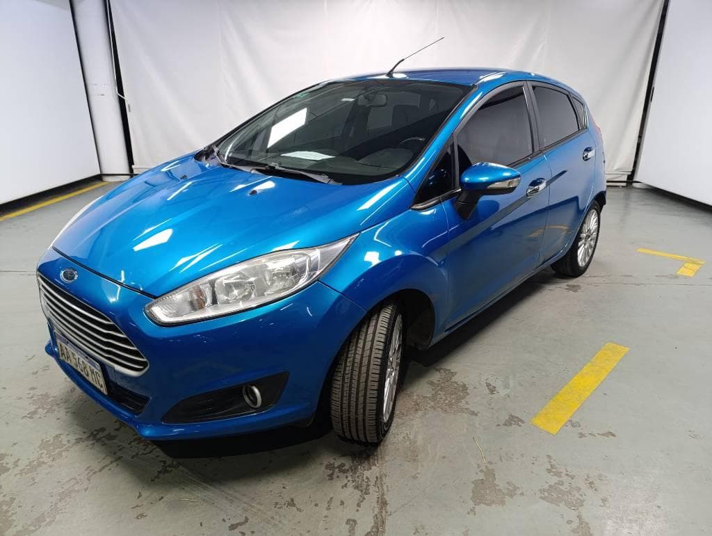 FORD SEDAN 5 PUERTAS  FIESTA 1.6L SE, Año 2016. DOM: AA568MC. Ubicación: San Fernando, provincia de Buenos Aires
