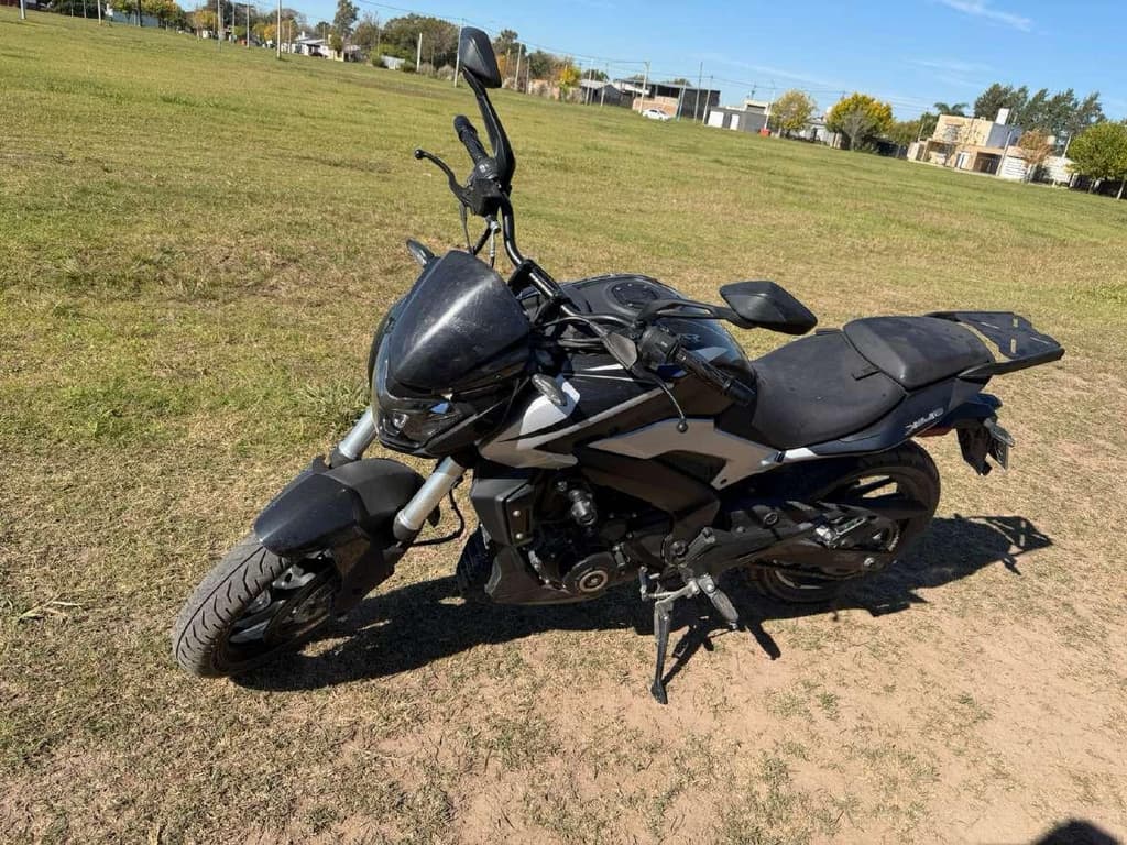 BAJAJ  MOTOCICLETA  DOMINAR 250, Año 2024. DOM: A247OBW. Ubicación: Rosario, provincia de Santa Fe