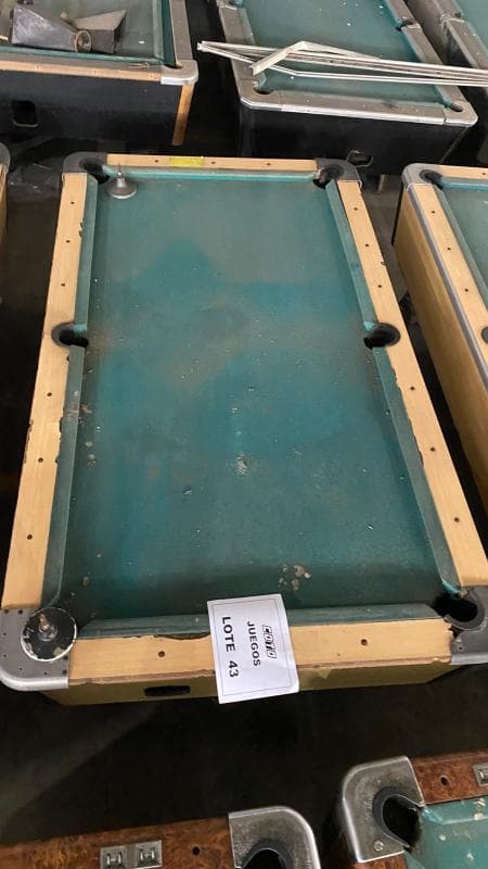 Mesa de Pool, Cantidad: 2 unidades, Condición: usado, rezago con posibles faltantes. LOC: Ciudad Autónoma de Buenos Aires