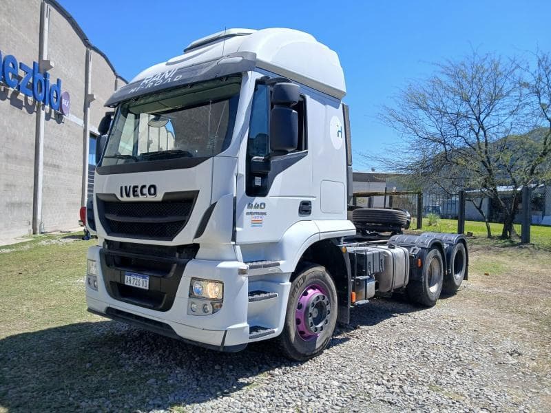 IVECO TRACTOR C/ CABINA DORMITORIO AT600S44TYPT15, Año 2025. DOM: AH726VD. Ubicación: San Miguel de Tucumán, provincia de Tucumán
