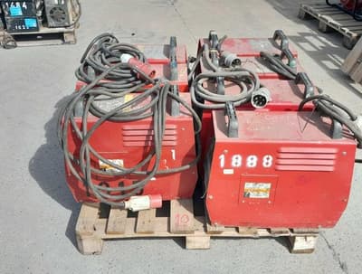 ELECTROSOLDADORAS  V-300, Cantidad: 7 unidades, Condición: usado. LOC: Don Torcuato, provincia de Buenos Aires