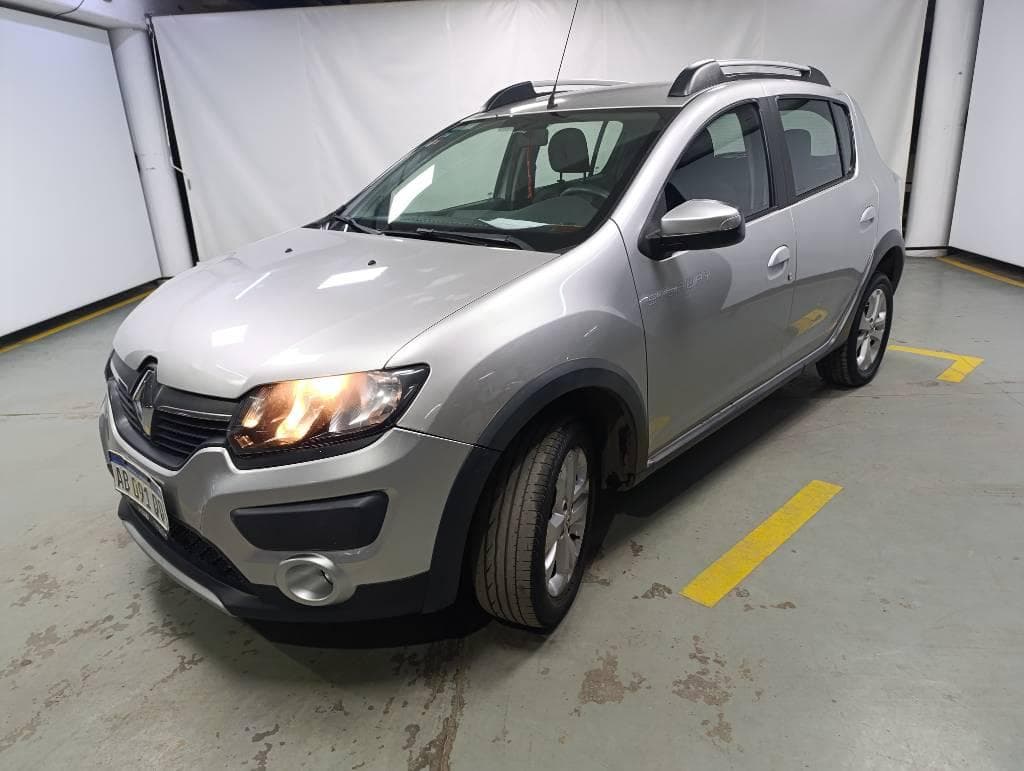 RENAULT   NUEVO SANDERO STEPWAY DYNAMIQUE, Año 2017. DOM: AB091QQ. Ubicación: San Fernando, provincia de Buenos Aires