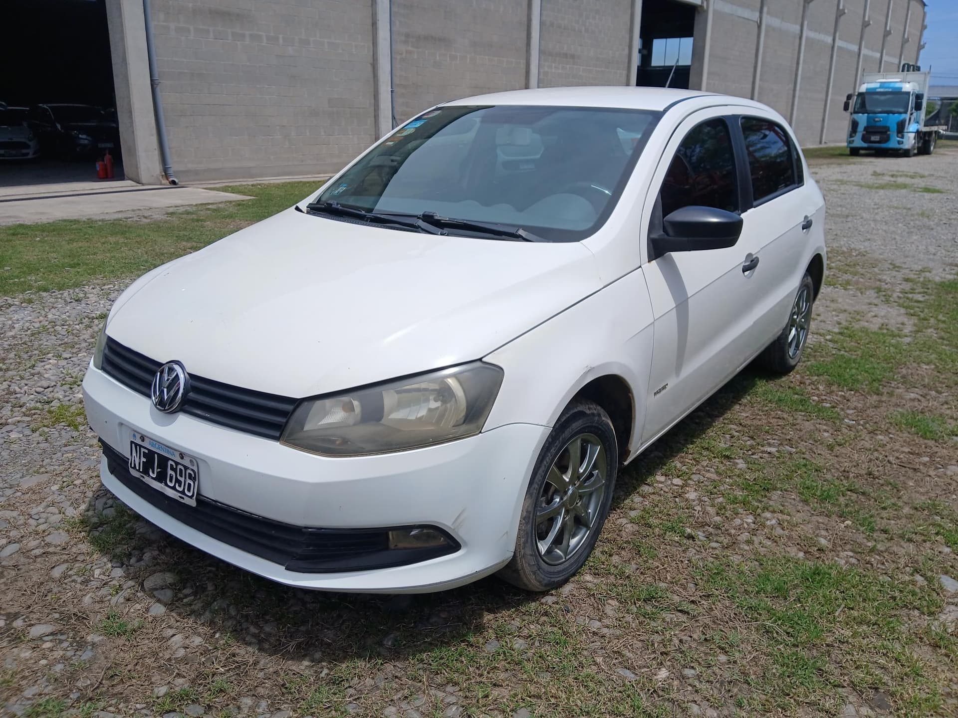 VOLKSWAGEN SEDAN 5 PUERTAS GOL TREND 1.6 GP, Año 2013. DOM: NFJ696. Ubicación: Playa San Miguel de Tucumán, provincia de Tucumán