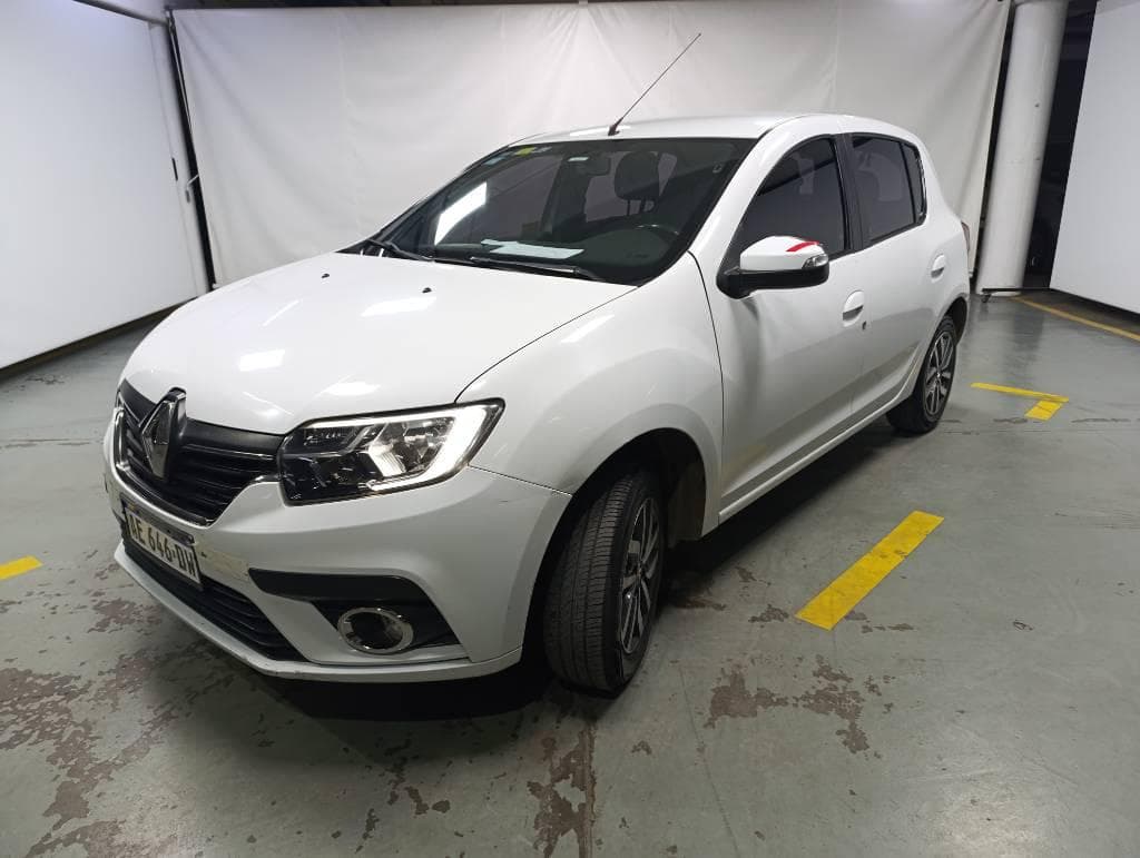RENAULT SEDAN 5 PUERTAS SANDERO PH2 INTENSE 1.6, Año 2021. DOM: AE646DW. Ubicación: San Fernando, provincia de Buenos Aires