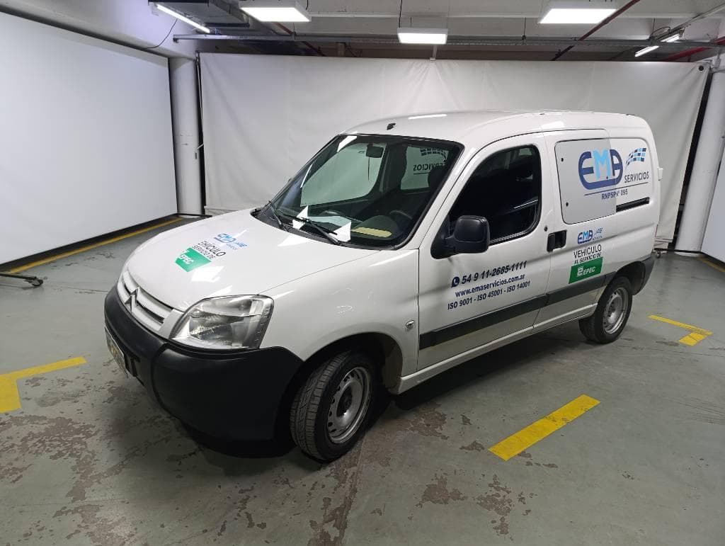 CITROEN FURGON BERLINGO FURGON VTI 115 BUSINESS MIXTO AM20, Año 2021. DOM: AF122MG. Ubicación: San Fernando, provincia de Buenos Aires