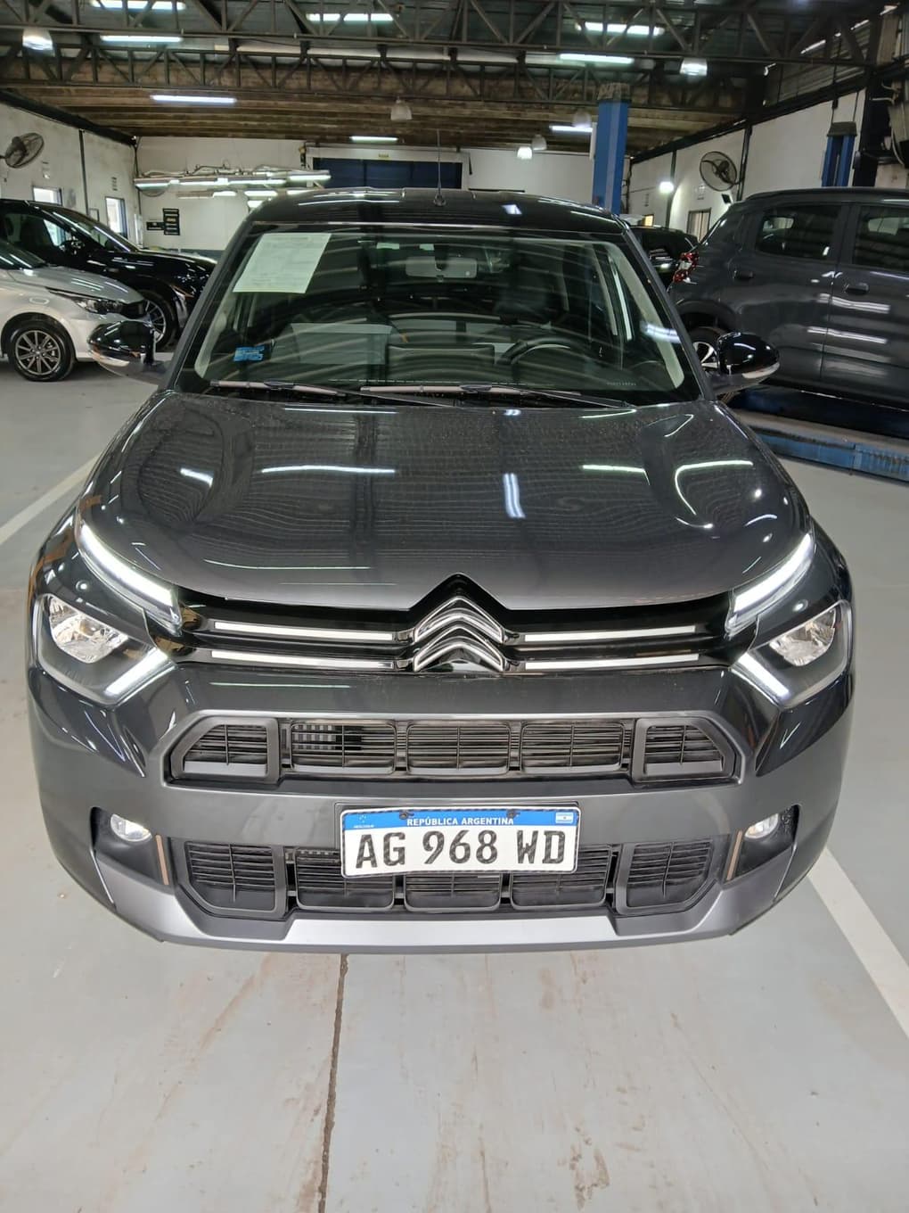 CITROEN SEDAN 5 PUERTAS BASALT T200 SHINE, Año 2024. DOM: AG968WD. Ubicación: El Palomar, provincia de Buenos Aires