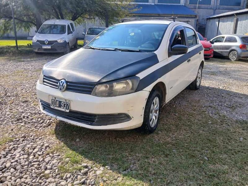 VOLKSWAGEN SEDAN 5 PUERTAS GOL TREND 1.6, Año 2014. DOM: ODA937. Ubicación: San Miguel de Tucumán, provincia de Tucumán