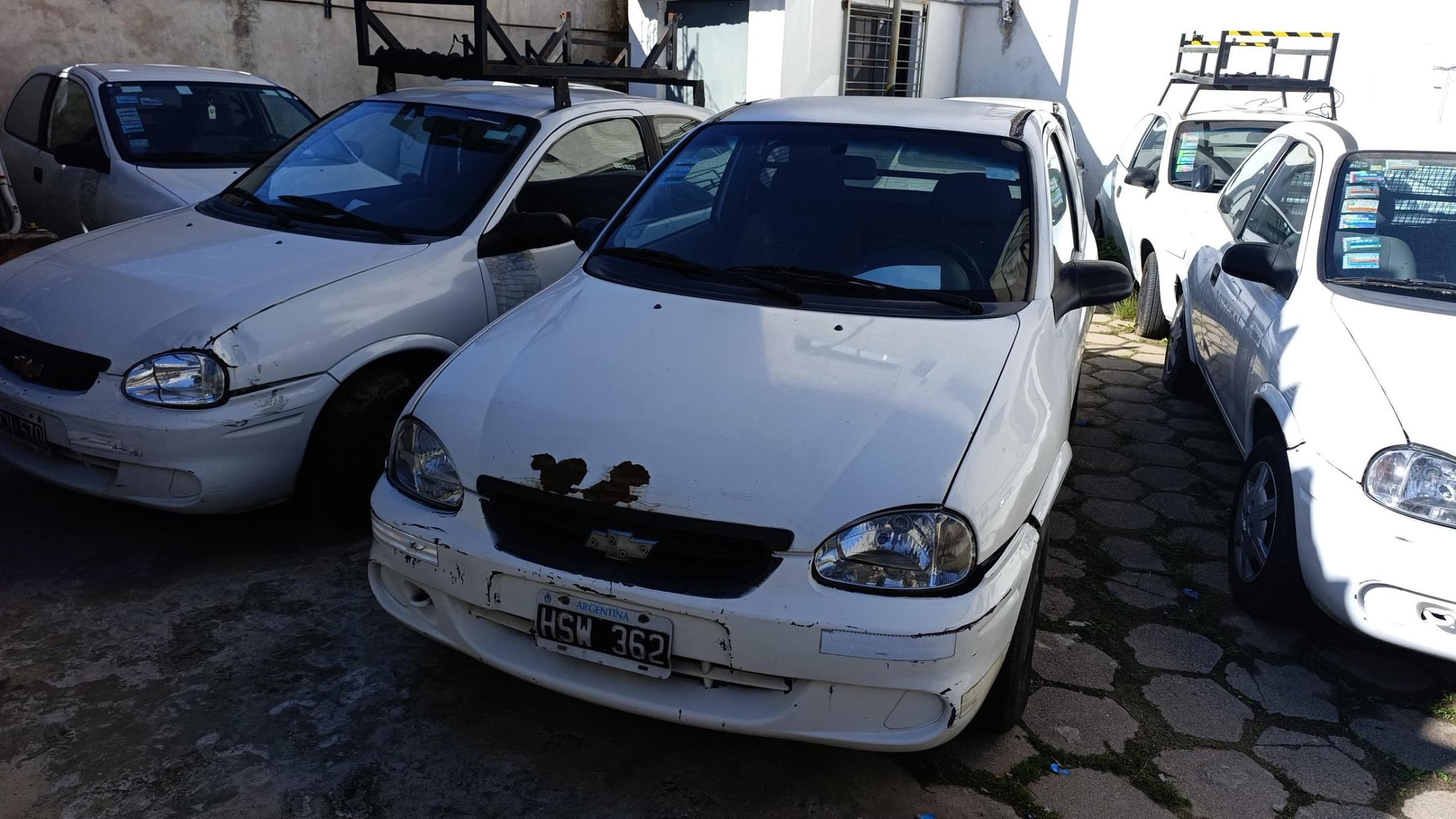 CHEVROLET SEDAN 3 PTAS. CORSA CLASSIC 3 P CARGO 1.6N, Año 2008. DOM: HSW362. Ubicación: Churruca, provincia de Buenos Aires