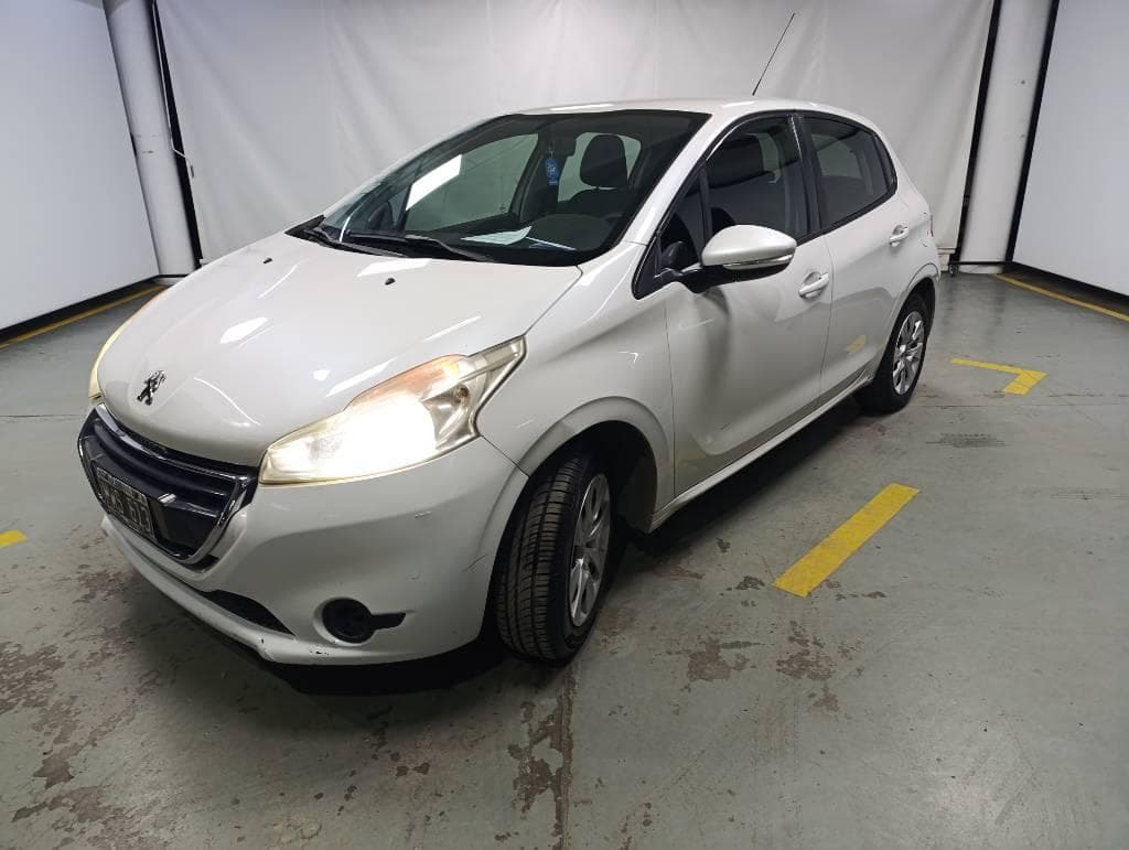 PEUGEOT SEDAN 5 PTAS 208 1.5 N ACTIVE, Año 2013. DOM: MWS613. Ubicación: San Fernando, provincia de Buenos Aires