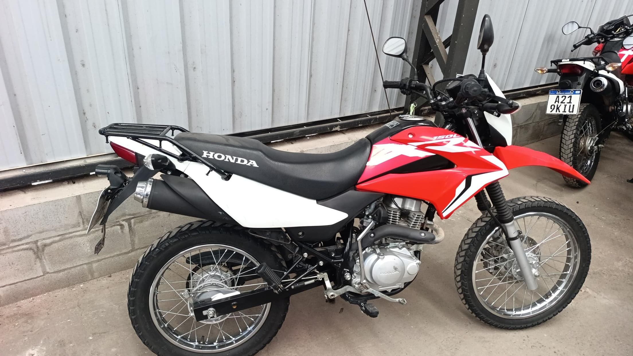 HONDA MOTOCICLETA XR 150 L, Año 2024. DOM: A219KII. Ubicación: VICTORIA, provincia de Buenos Aires