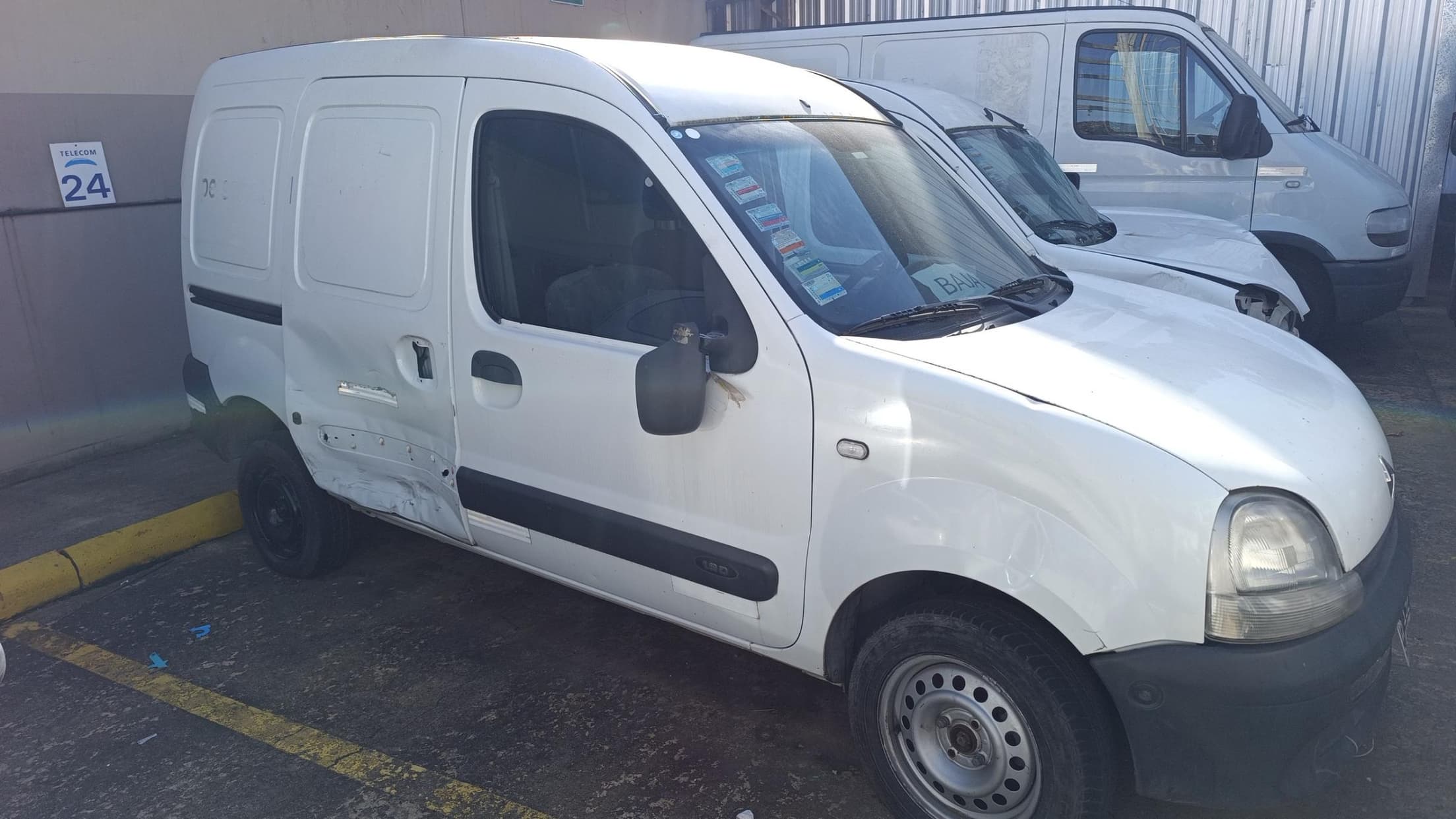RENAULT FURGON KANGOO EXP CONFORT 1.9, Año 2008. DOM: GWE152. Ubicación: San Isidro, provincia de Buenos Aires