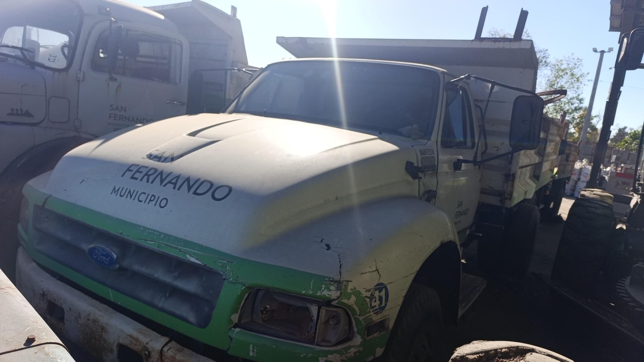 FORD CHASIS C/CABINA F-14.000, Año 1997. DOM: BTC810. Ubicación: San Fernando, provincia de Buenos Aires