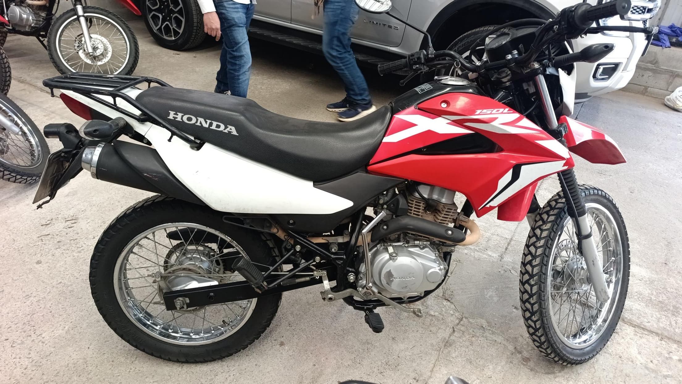 HONDA MOTOCICLETA XR 150 L, Año 2024. DOM: A219KIA. Ubicación: VICTORIA, provincia de Buenos Aires