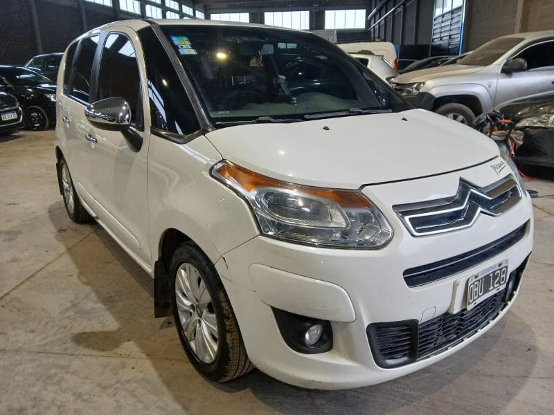 CITROEN SEDAN 5 PUERTAS C3 PICASSO 1.6 VTI 115 EXCLUSIVE, Año 2014. DOM: OBU128. Ubicación: San Miguel de Tucumán, provincia de Tucumán