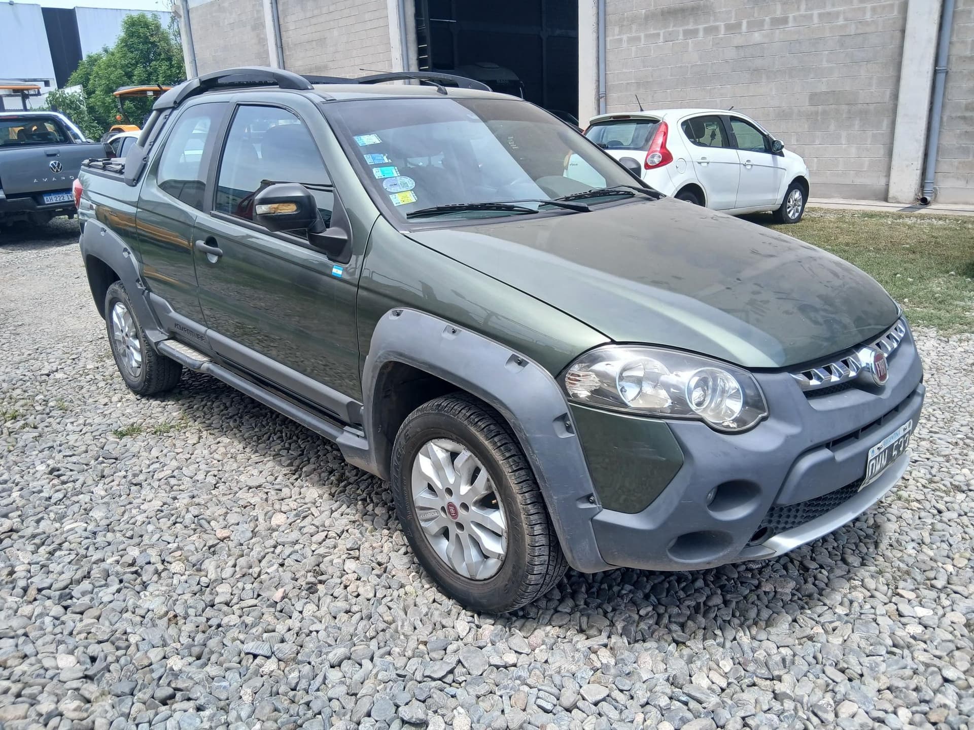 FIAT PICK UP CABINA DOBLE STRADA ADVENTURE 1.6, Año 2015. DOM: OWN533. Ubicación: Playa San Miguel de Tucumán, provincia de Tucumán