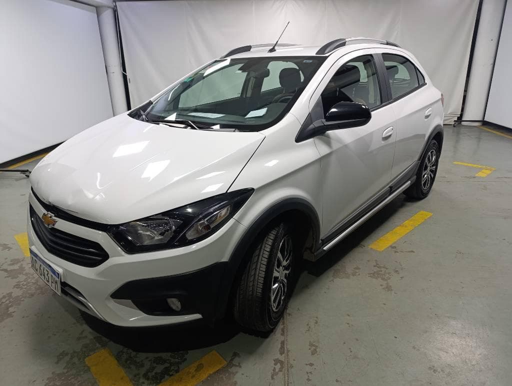 CHEVROLET SEDAN 5 PUERTAS  ONIX 5P1.4 N ACTIV, Año 2018. DOM: AC643PM. Ubicación: San Fernando, provincia de Buenos Aires