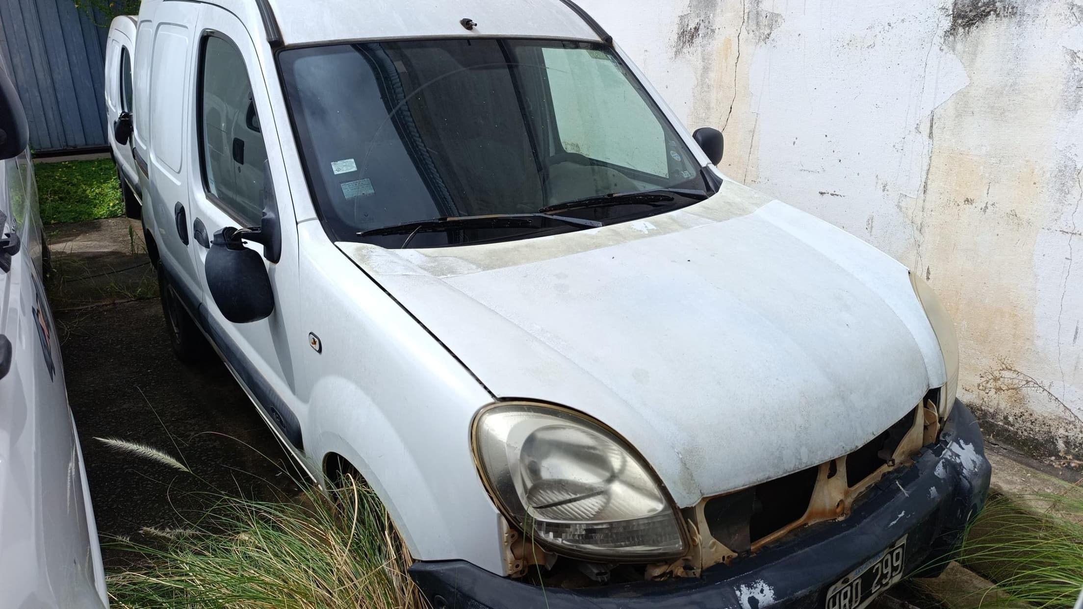RENAULT FURGON KANGOO CONFORT 1.5 DCICD DA SVT 1P, Año 2008. DOM: HRD299. Ubicación: Corrientes, provincia de Corrientes