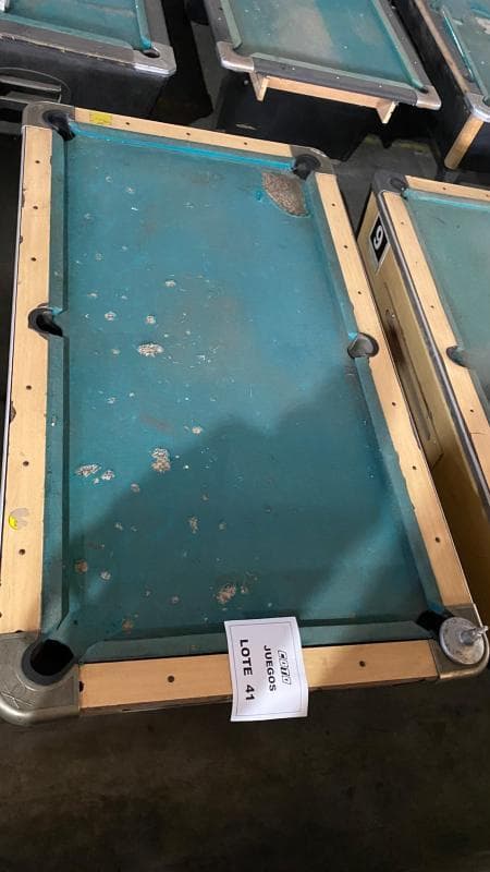 Mesa de Pool, Cantidad: 2 unidades, Condición: usado, rezago con posibles faltantes. LOC: Ciudad Autónoma de Buenos Aires