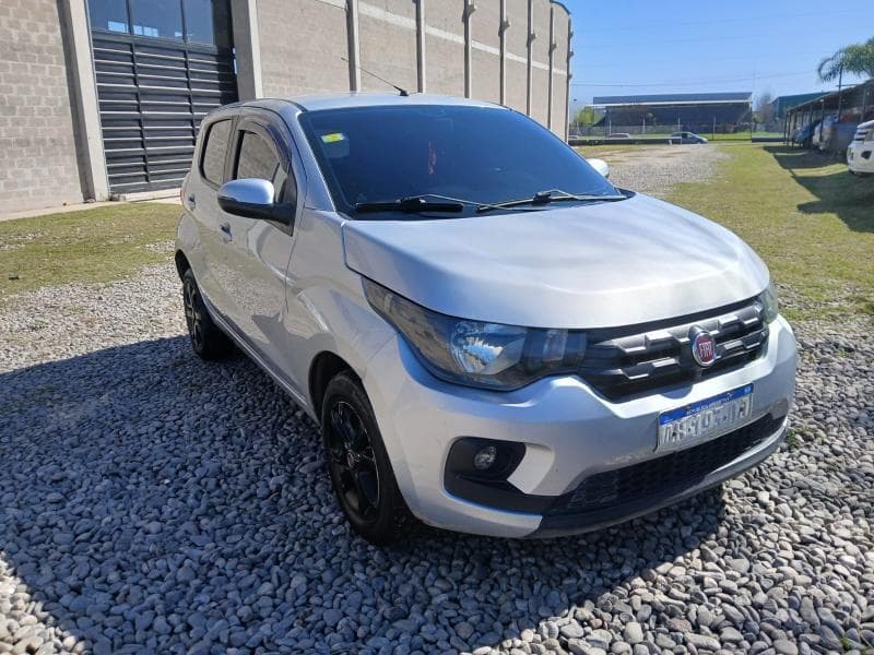 FIAT SEDAN 5 PUERTAS MOBI 1.0 8V EASY, Año 2017. DOM: AB193OJ. Ubicación: San Miguel de Tucumán, provincia de Tucumán