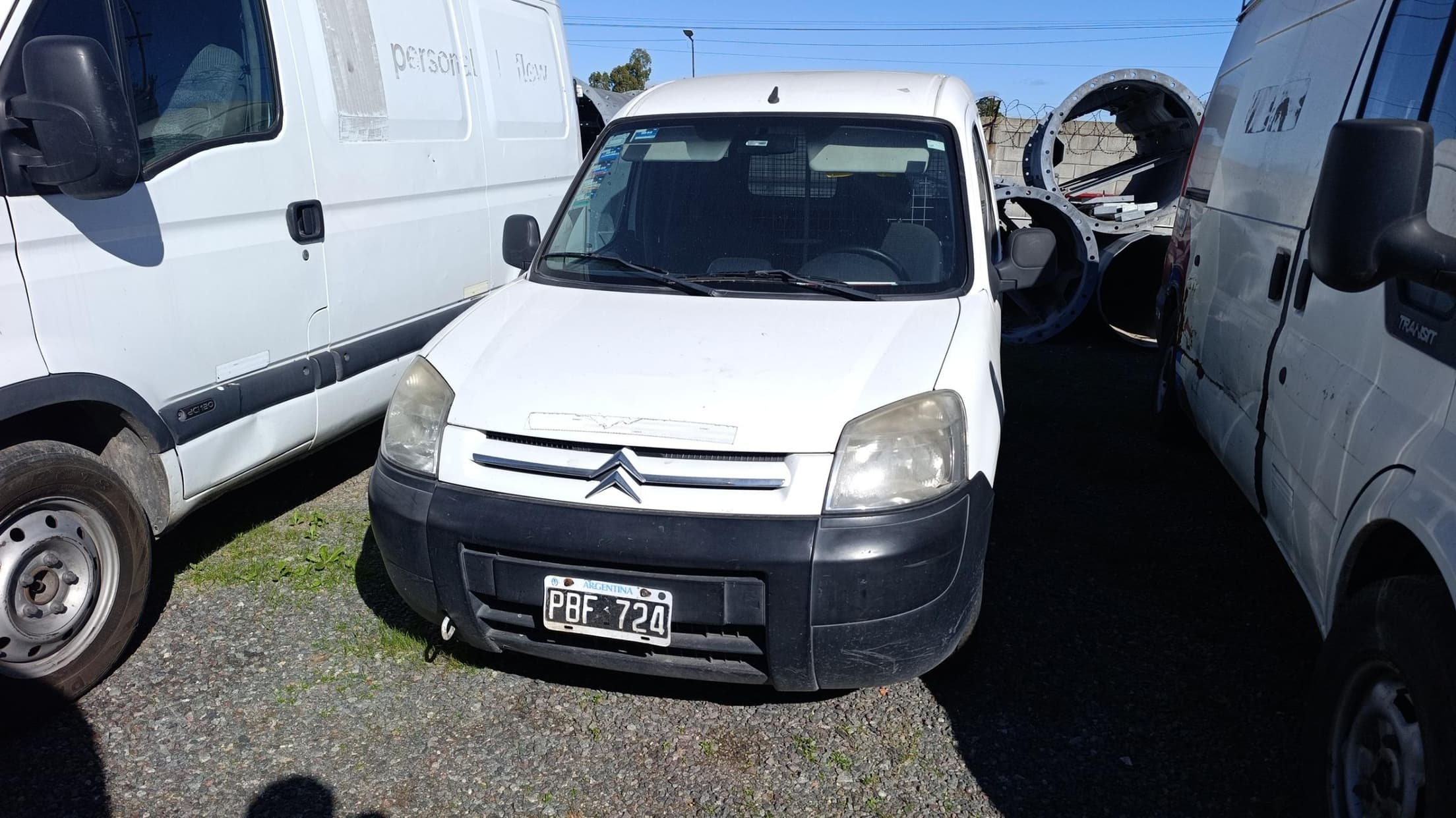 CITROEN FURGON BERLINGO FURGON 1.6 HDI BUSINESS AM54, Año 2015. DOM: PBF724. Ubicación: La plata, provincia de Buenos Aires