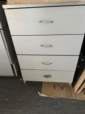 Cajonera  Gris, Cantidad: 1 unidad, Condición: usado. LOC: Moreno, provincia de Buenos Aires