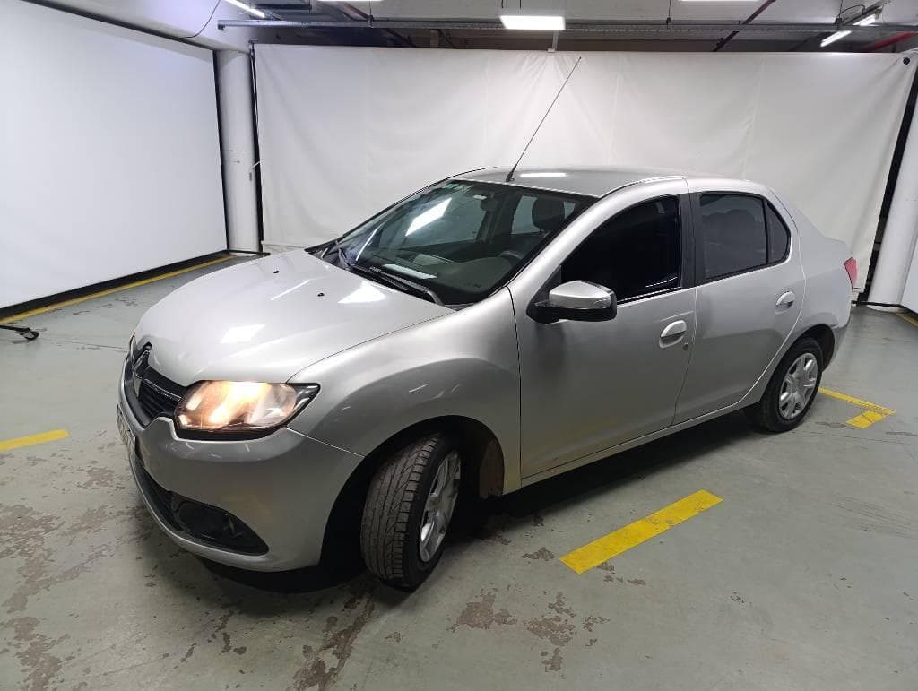 RENAULT SEDAN 4 PTAS NUEVO LOGAN EXPRESSION 1.6, Año 2018. DOM: AC362IJ. Ubicación: San Fernando, provincia de Buenos Aires