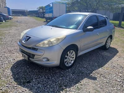 PEUGEOT SEDAN 4 PTAS 207 COMPACT FELINE 1.6N, Año 2012. DOM: LWI008. Ubicación: San Miguel de Tucumán, provincia de Tucumán
