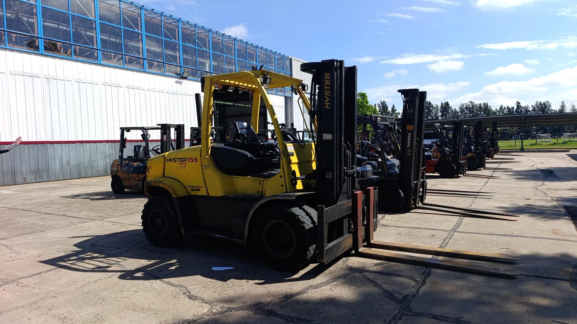 AUTOELEVADOR HYSTER, Año: 2011, Cantidad: 1 unidad, Condición: usado. LOC: SAN FERNANDO, provincia de Buenos Aires