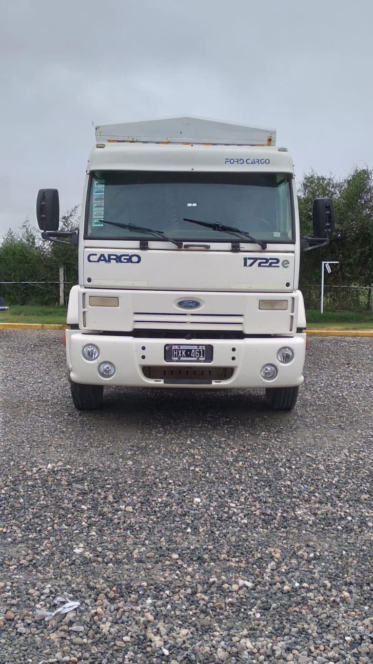 FORD Tractor de carretera CARGO 1722E, Año 2009. DOM: HXK461. Ubicación: Villa María, provincia de Córdoba