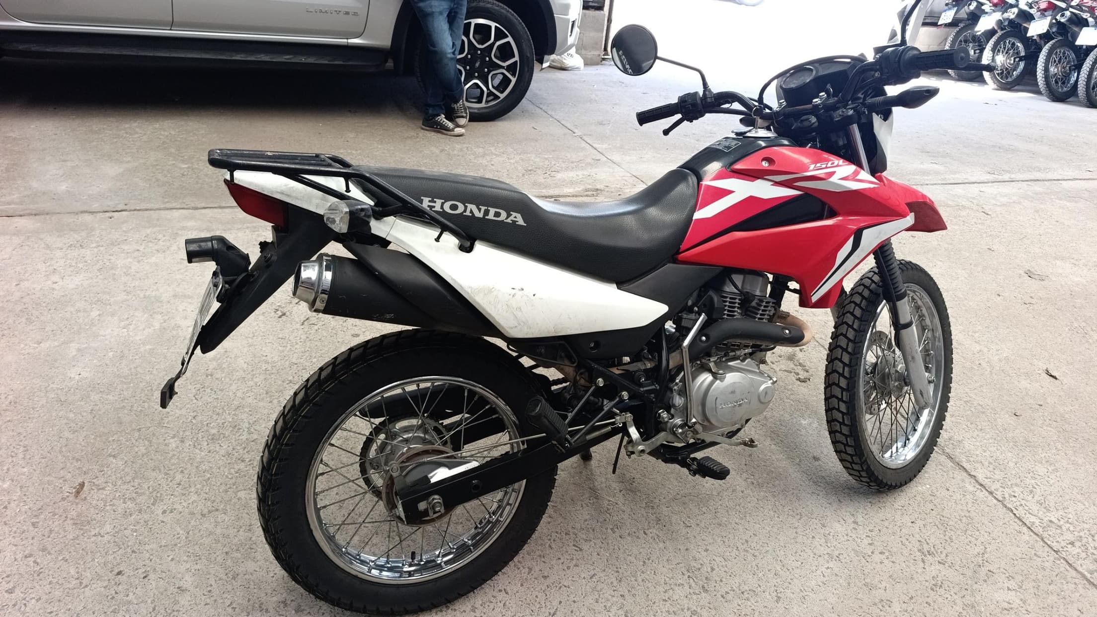 HONDA MOTOCICLETA XR 150 L, Año 2024. DOM: A219HER. Ubicación: VICTORIA, provincia de Buenos Aires