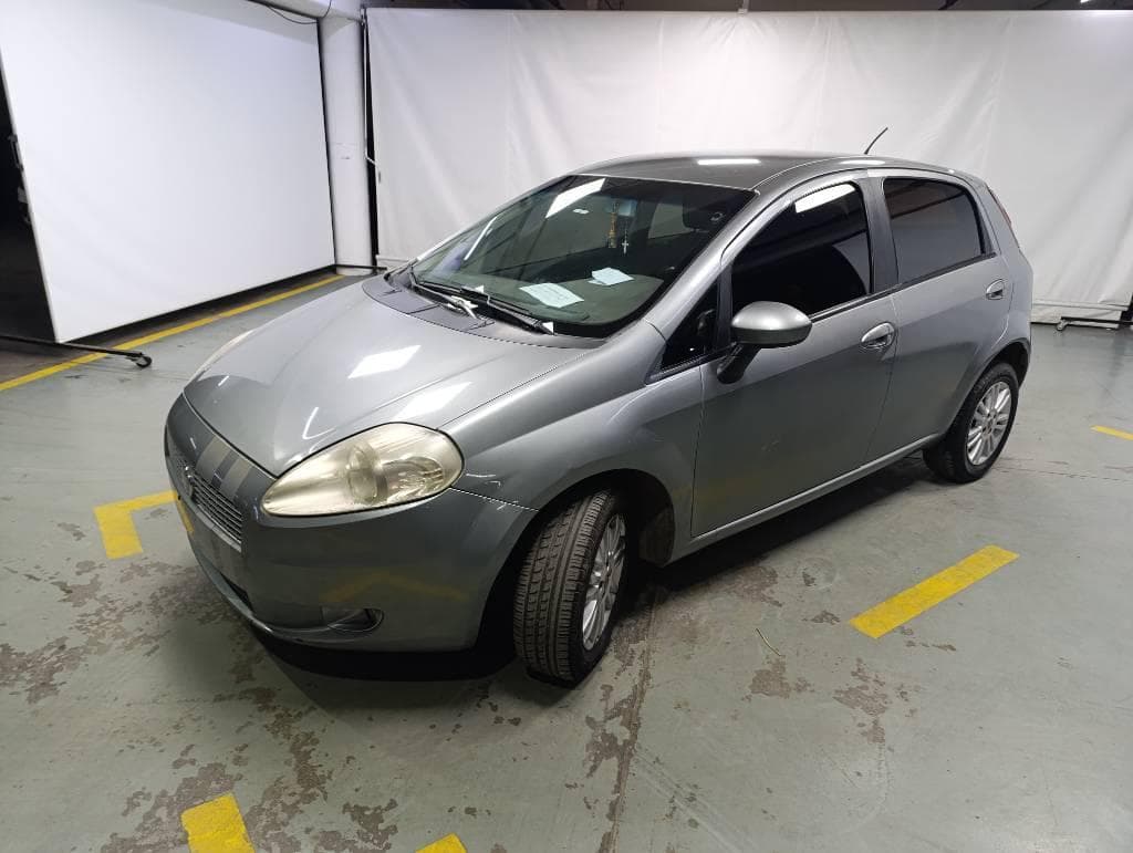 FIAT SEDAN 5 PUERTAS PUNTO ATTRACTIVE 1.4 8V, Año 2012. DOM: KZC816. Ubicación: San Fernando, provincia de Buenos Aires