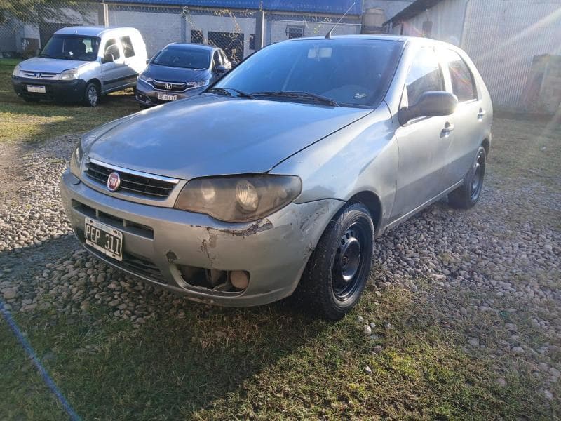 FIAT SEDAN 5 PUERTAS PALIO FIRE 1.4 5P, Año 2015. DOM: PEP311. Ubicación: San Miguel de Tucumán, provincia de Tucumán