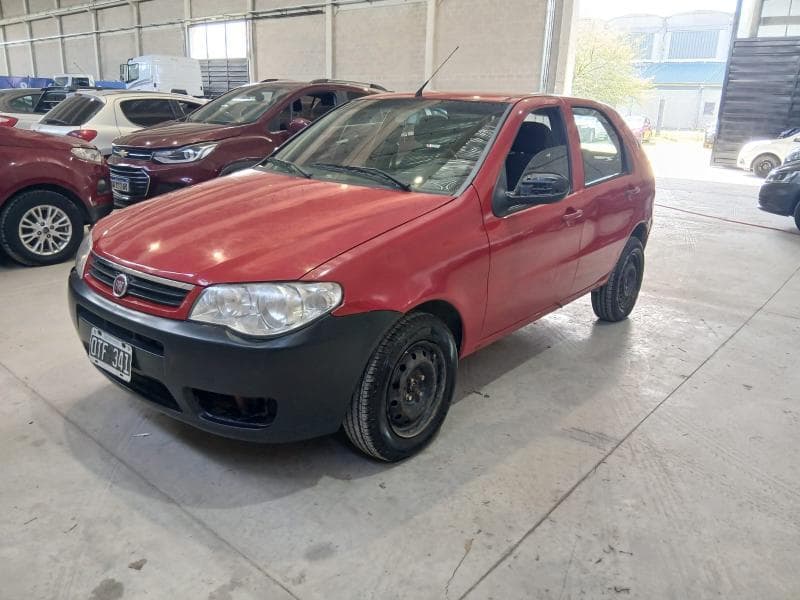 FIAT SEDAN 5 PUERTAS PALIO FIRE 1.4 5P, Año 2015. DOM: OTF341. Ubicación: San Miguel de Tucumán, provincia de Tucumán