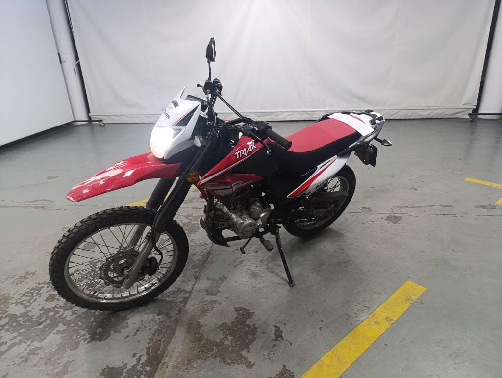 CORVEN MOTOCICLETA TRIAX 250, Año 2024. DOM: A225YMJ. Ubicación: Guarda Vehicular San Fernando, provincia de Buenos Aires