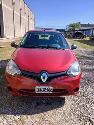 RENAULT  SEDAN 3 PUERTAS  CLIO MIO 3P PACK, Año 2013. DOM: MZB495. Ubicación: San Miguel de Tucumán, provincia de Tucumán