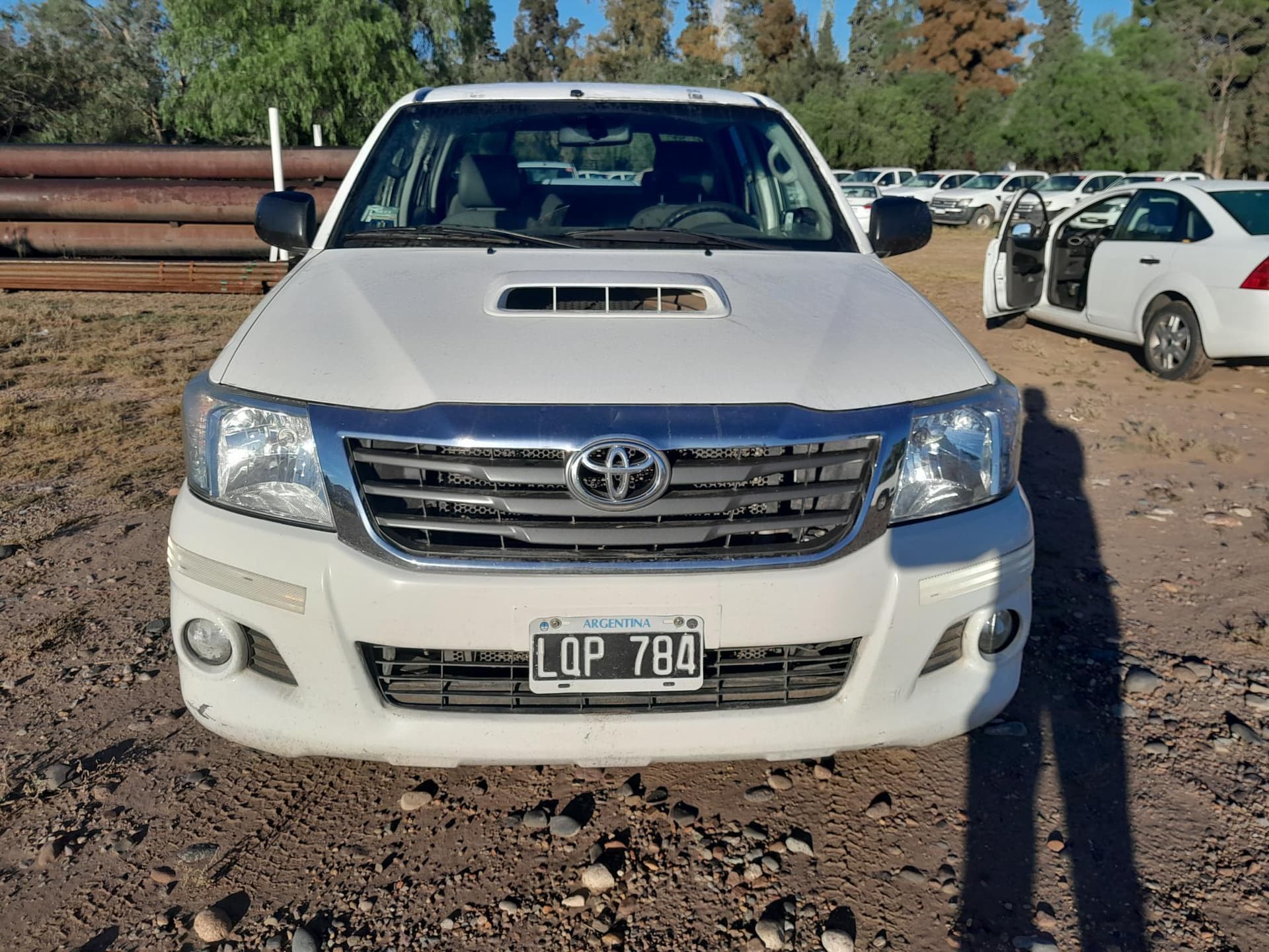 TOYOTA PICK-UP HILUX 4X4 CABINA DOBLE DX PACK 2.5 TDI, Año 2012. DOM: LQP784. Ubicación: Luján de Cuyo, provincia de Mendoza